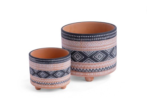 حوض من مادة الطين 