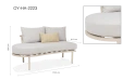 جلسة خارجية مع طاولة وسط