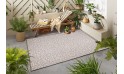 سجاد خارجي  - اللون أبيض وبيج فاتح   