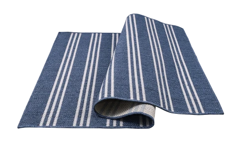 outdoor carpet with vertical stripes