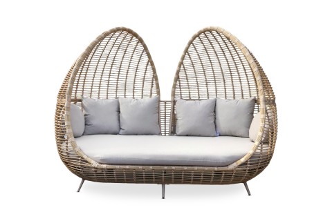 سرير نهاري من البولي راتان