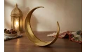 زينة رمضان على شكل هلال 