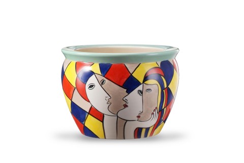 حوض سيراميك متعدد الألوان بتصميم بيكاسو